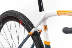 Holdsworth Mystique SRAM Force 1 Carbon Gravel Bike -Planetx Shop CBHOLMYSFOR1 WMA P10 ec11a38a 3f01 470a bc08 a0f2e88d5a8f