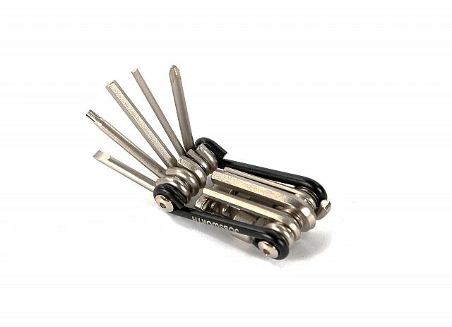 Jobsworth 11-In-1 Multitool / Black 3 Jobsworth 11-In-1 Multitool / Black